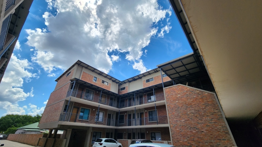 1 Bedroom Property for Sale in Die Bult North West